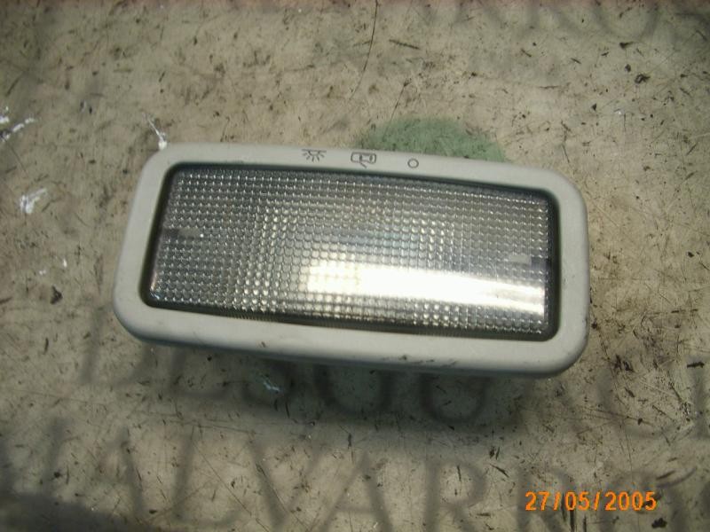 Recambio de piloto interior para volkswagen polo berlina (6n2) trendline referencia OEM IAM   