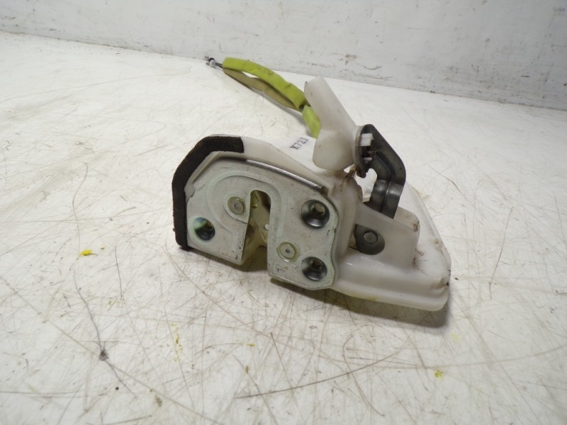 Recambio de cerradura puerta delantera derecha para mazda cx-5 center-line 2wd referencia OEM IAM KD5358310 3K06F0355 