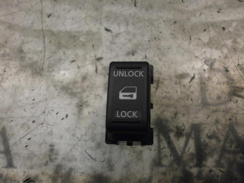 Recambio de modulo electronico para nissan note (e11e) visia referencia OEM IAM   