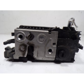 CERRADURA PUERTA TRASERA DERECHA 9812501180 