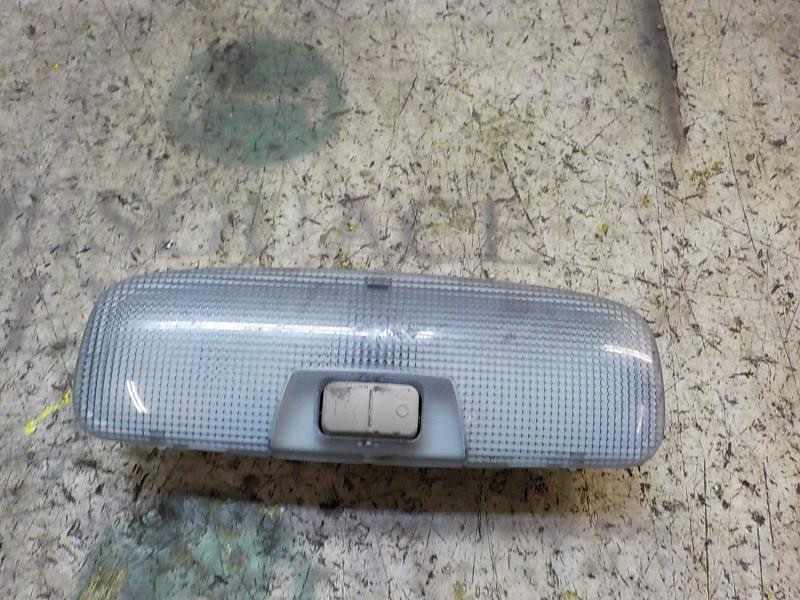 Recambio de piloto interior para ford ecosport trend referencia OEM IAM 1531183  