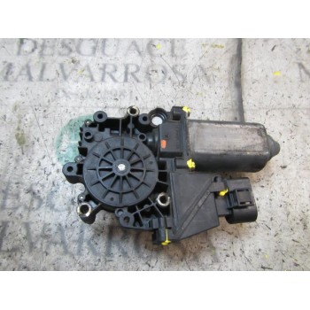 MOTOR ELEVALUNAS DELANTERO DERECHO 