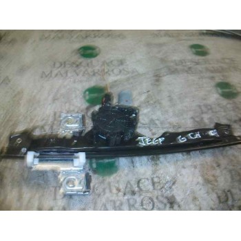 ELEVALUNAS TRASERO DERECHO 