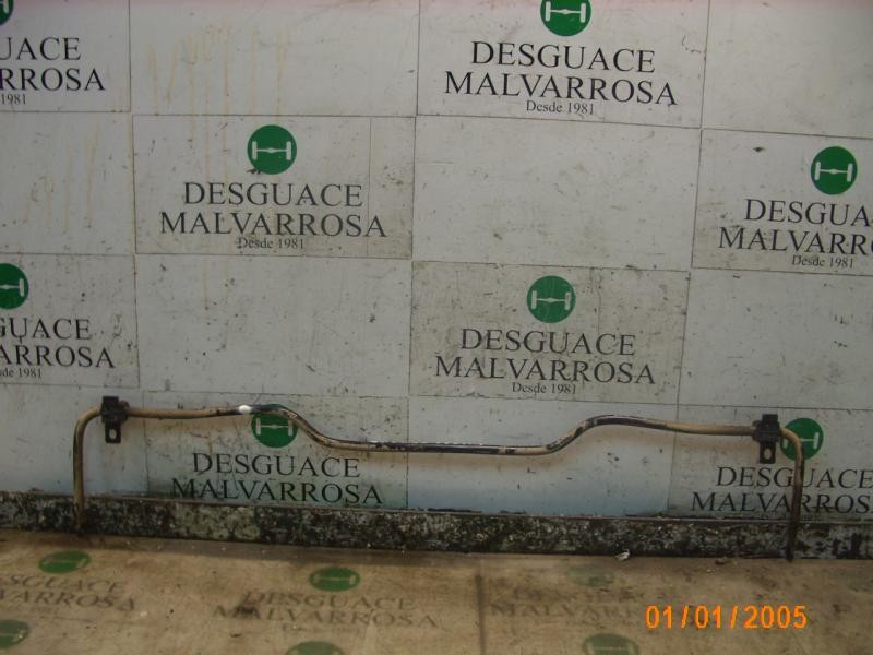 Recambio de barra estabilizadora trasera para kia carens 2.0 crdi ex monovolumen referencia OEM IAM 0K2KB28151A  