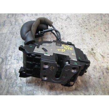 CERRADURA PUERTA TRASERA DERECHA 825020002R 