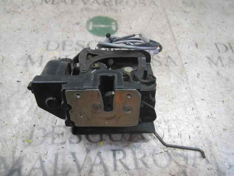 Recambio de cerradura puerta trasera izquierda para ssangyong rodius 2.7 turbodiesel cat referencia OEM IAM   