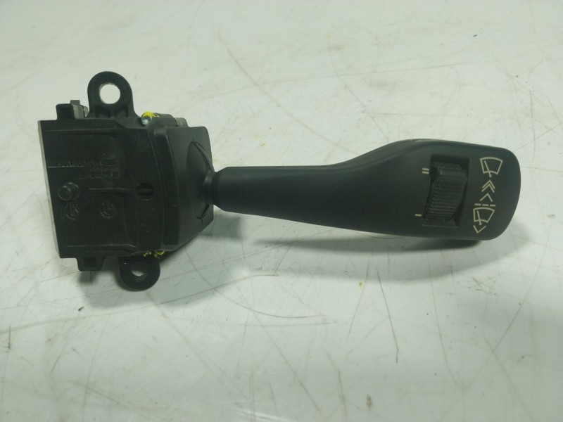 Recambio de mando limpia para bmw x3 (e83) xdrive 20d referencia OEM IAM 61318363669 363669 