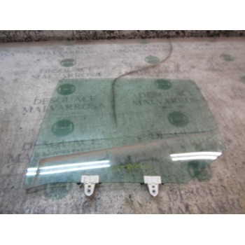 CRISTAL PUERTA TRASERO IZQUIERDO 823010007R 