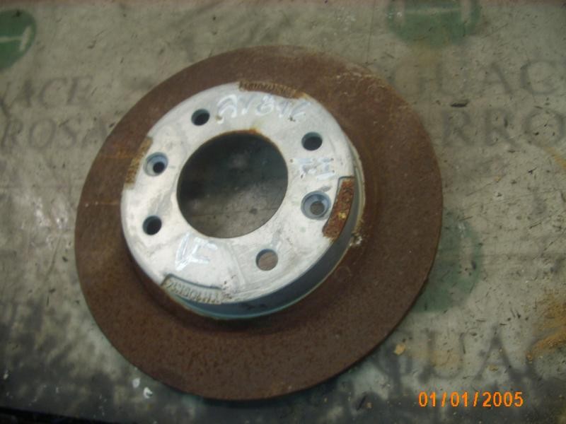 Recambio de disco freno trasero para kia carens 2.0 crdi ex monovolumen referencia OEM IAM 0K9AA26251C  