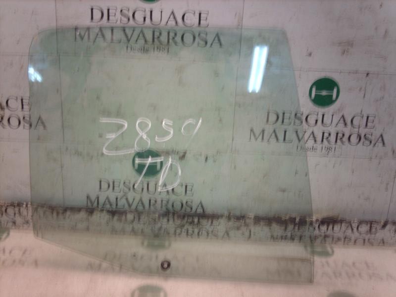 Recambio de cristal puerta trasero derecho para citroën saxo 1.5 d furio referencia OEM IAM   