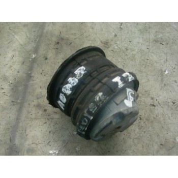 SOPORTE MOTOR IZQUIERDO 