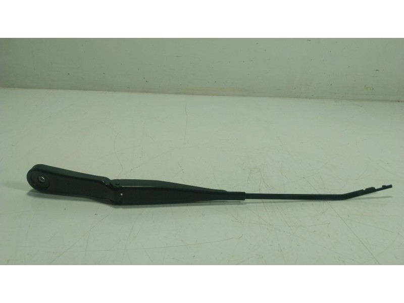 Recambio de brazo limpia delantero izquierdo para bmw 2 gran coupe (f44) 218 i referencia OEM IAM 61617453958  