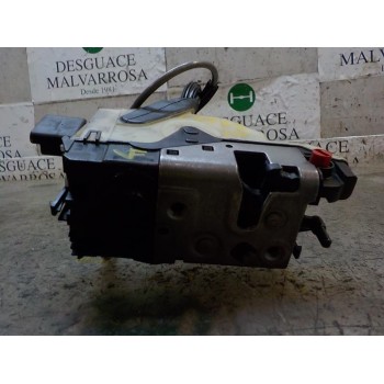 CERRADURA PUERTA TRASERA DERECHA 9138AH 