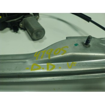 ELEVALUNAS DELANTERO DERECHO 10233936 