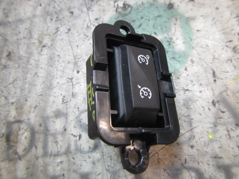 Recambio de modulo electronico para renault megane iii berlina 5 p 1.5 dci diesel referencia OEM IAM 255500002R  