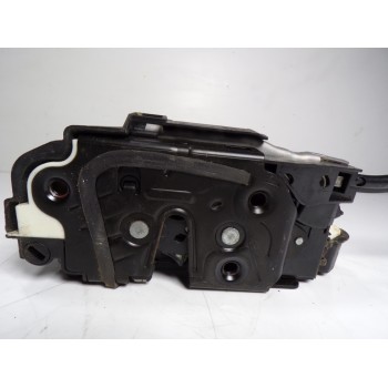 CERRADURA PUERTA TRASERA DERECHA 5K4839016Q 5K4839016Q 