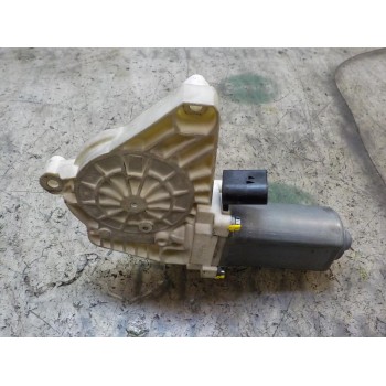 MOTOR ELEVALUNAS DELANTERO IZQUIERDO A1698204142 