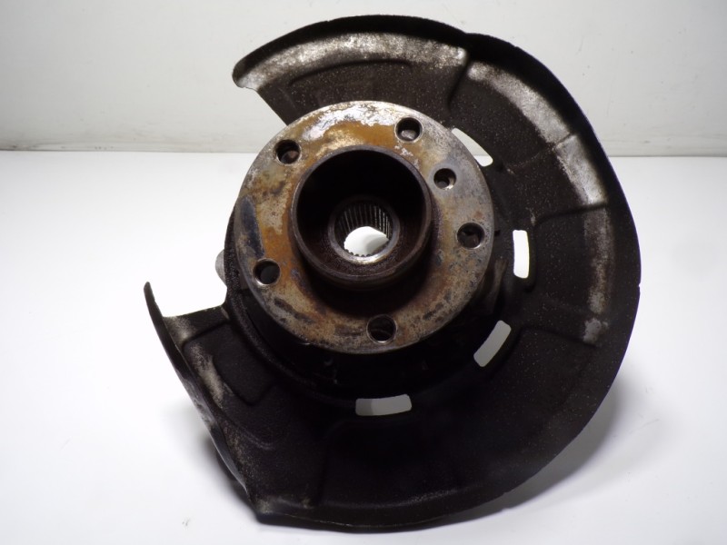 Recambio de mangueta trasera derecha para bmw x5 (e70) xdrive40d referencia OEM IAM 33326879102  33406867811