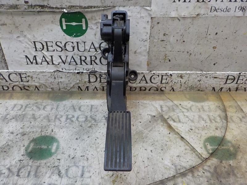 Recambio de potenciometro pedal para mercedes-benz clase b (w245) 200 cdi (245.208) referencia OEM IAM A1693000104 A1693000104 