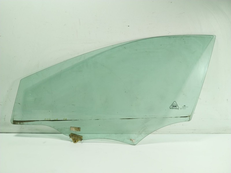 Recambio de cristal puerta delantero izquierdo para hyundai i30 (gd) 1.4 crdi referencia OEM IAM 82411A6020  
