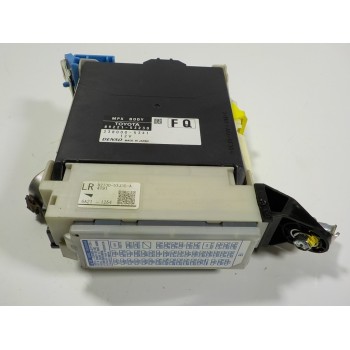 CAJA RELES / FUSIBLES 8273053J30 8922153230 8273053J30A