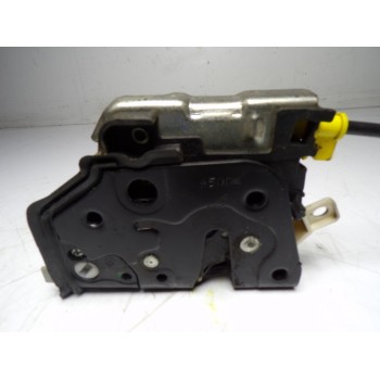 CERRADURA PUERTA DELANTERA DERECHA 8X1837016A 8X1837016A 