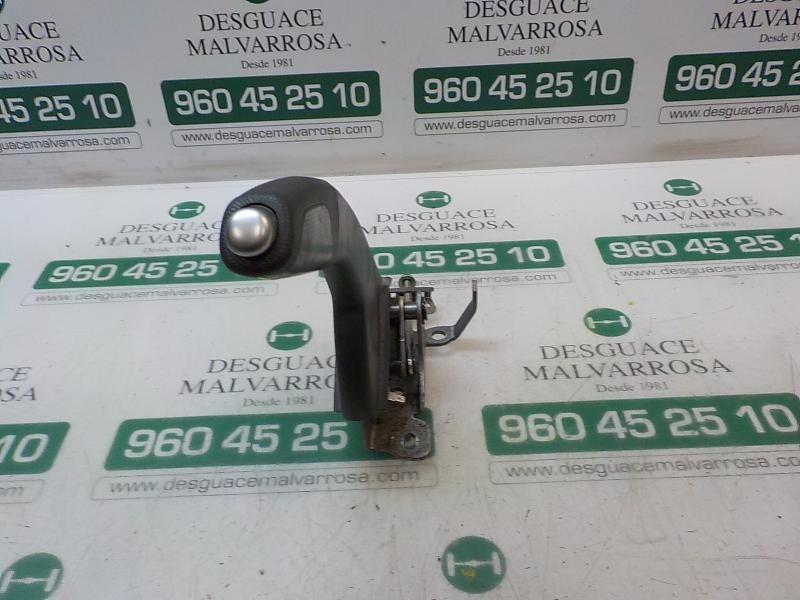 Recambio de palanca freno de mano para renault clio iv 1.5 dci diesel fap referencia OEM IAM 360107811R  
