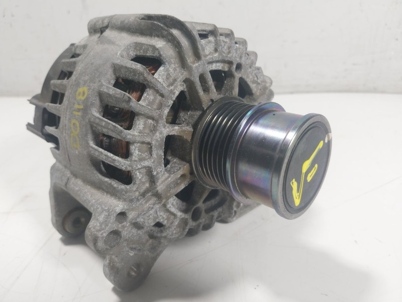 Recambio de alternador para volkswagen t-roc (a11, d11) 1.0 tsi referencia OEM IAM 04E903015  04E903015