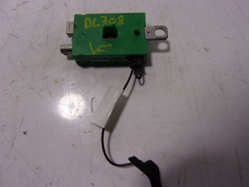 Recambio de modulo electronico para ford mondeo turn. 2.0 tdci cat referencia OEM IAM 1860530 DS7T18C847YB 