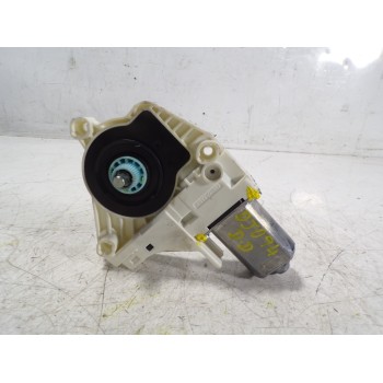 MOTOR ELEVALUNAS DELANTERO DERECHO 8K0959801B 8K0959801B 
