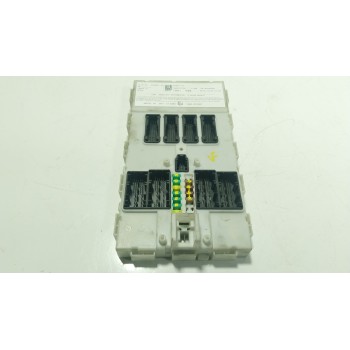 CAJA RELES / FUSIBLES 61355A402E6 61358795011 