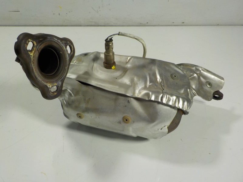 Recambio de catalizador para renault captur 1.2 tce energy referencia OEM IAM 208A08304R 208A81970R HMLGT8702R