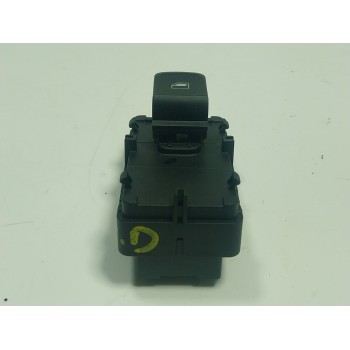 MANDO ELEVALUNAS TRASERO DERECHO 10003589 