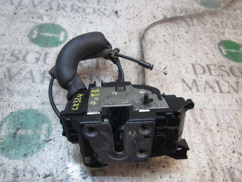 Recambio de cerradura puerta trasera izquierda para renault megane iii berlina 5 p dynamique referencia OEM IAM 825030001R  