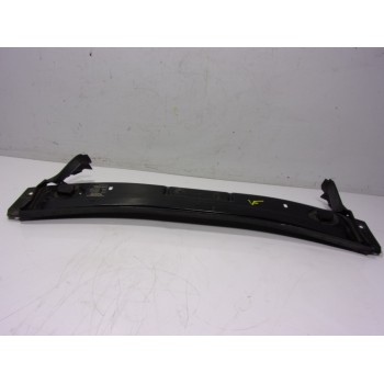 TRAVESAÑO SUPERIOR A1646200486 A2515840526 