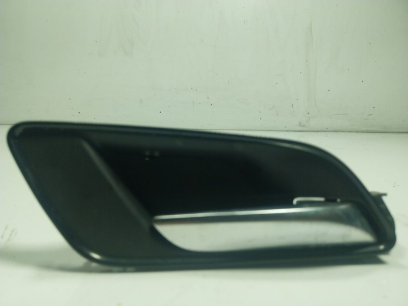 Recambio de maneta interior delantera derecha para mg zs suv (azs1) 1.5 vti referencia OEM IAM   