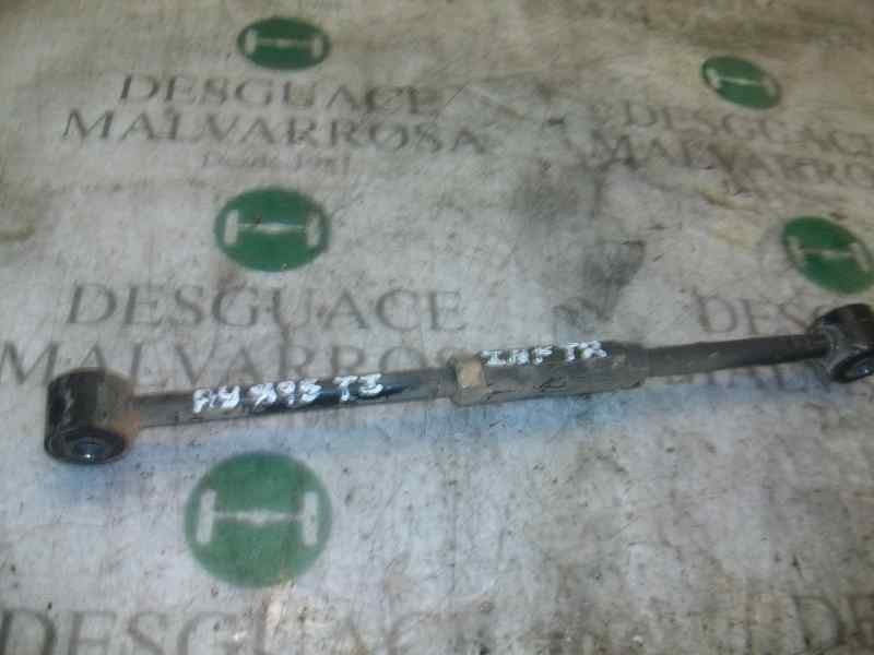 Recambio de brazo suspension inferior trasero izquierdo para kia carens 2.0 crdi ex monovolumen referencia OEM IAM 0K2FA28600  