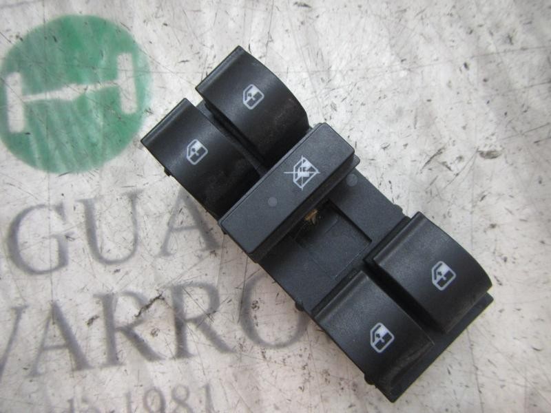 Recambio de mando elevalunas delantero izquierdo para fiat bravo (198) 1.9 emotion multijet referencia OEM IAM 735441022  