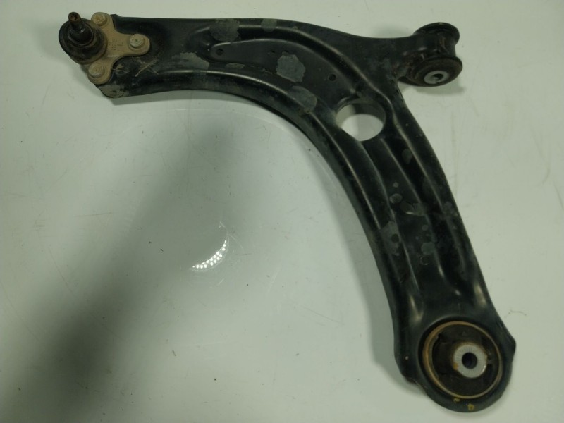 Recambio de brazo suspension inferior delantero izquierdo para skoda karoq (nu7, nd7) 1.6 tdi referencia OEM IAM 3Q0407151E  