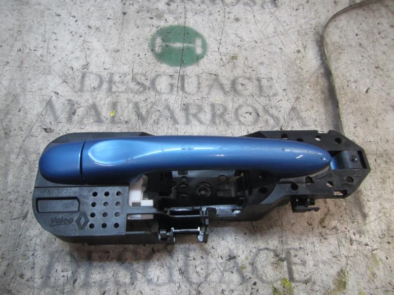 Recambio de maneta exterior delantera derecha para renault megane iii berlina 5 p dynamique referencia OEM IAM 806B02596R  
