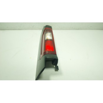 PILOTO TRASERO IZQUIERDO 2655500Q0J 265A64439R 