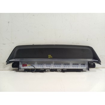 PILOTO TRASERO CENTRAL 63257445781 20744578106 