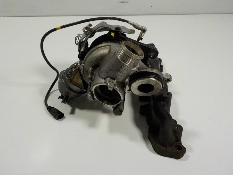 Recambio de turbocompresor para volkswagen golf vii variant 1.6 tdi dpf referencia OEM IAM 04L253016H 04L253016H 6701244UZ