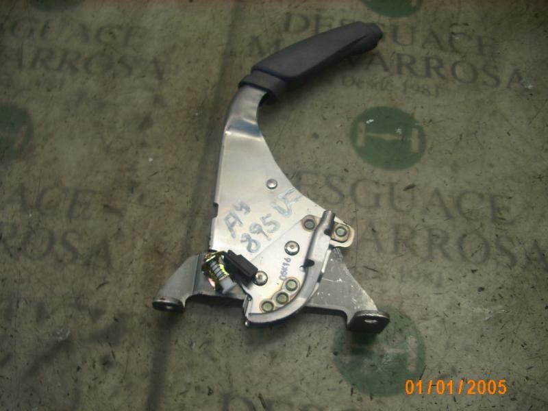 Recambio de palanca freno de mano para kia carens 2.0 crdi ex monovolumen referencia OEM IAM 0K2FA44010A44  