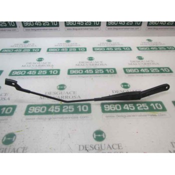 BRAZO LIMPIA DELANTERO DERECHO 