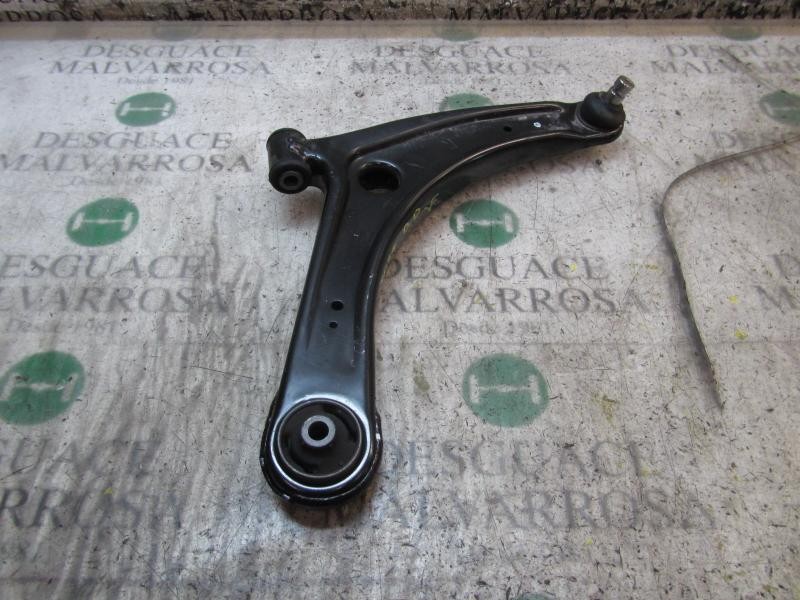 Recambio de brazo suspension inferior delantero derecho para mitsubishi asx (ga0w) motion 2wd referencia OEM IAM 4013A444  