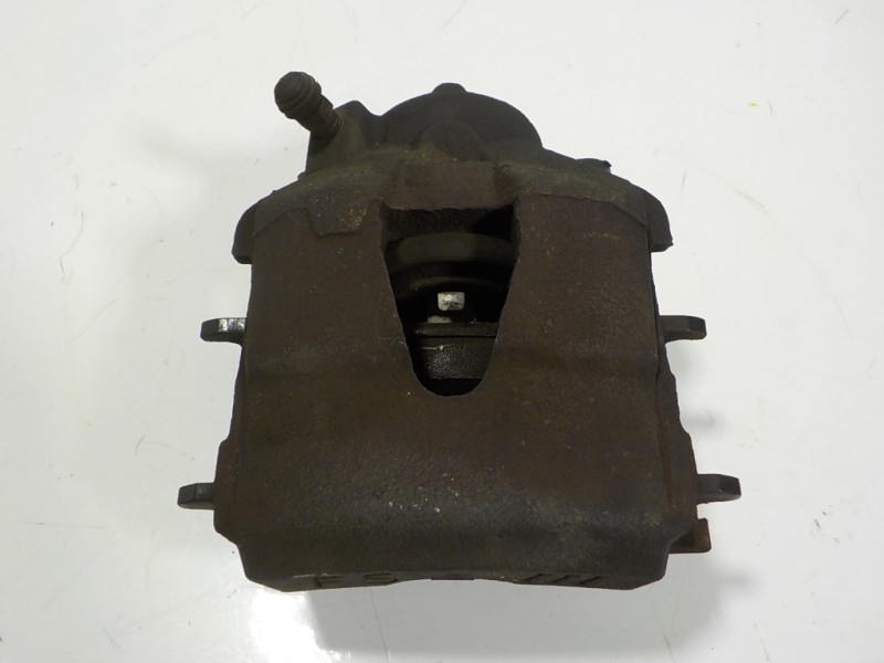 Recambio de pinza freno delantera derecha para audi a1 (8x) 1.6 tdi referencia OEM IAM   
