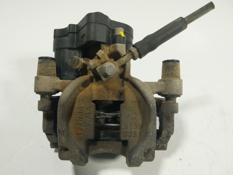 Recambio de pinza freno trasera derecha para skoda karoq (nu7, nd7) 1.6 tdi referencia OEM IAM 8V0615424D  