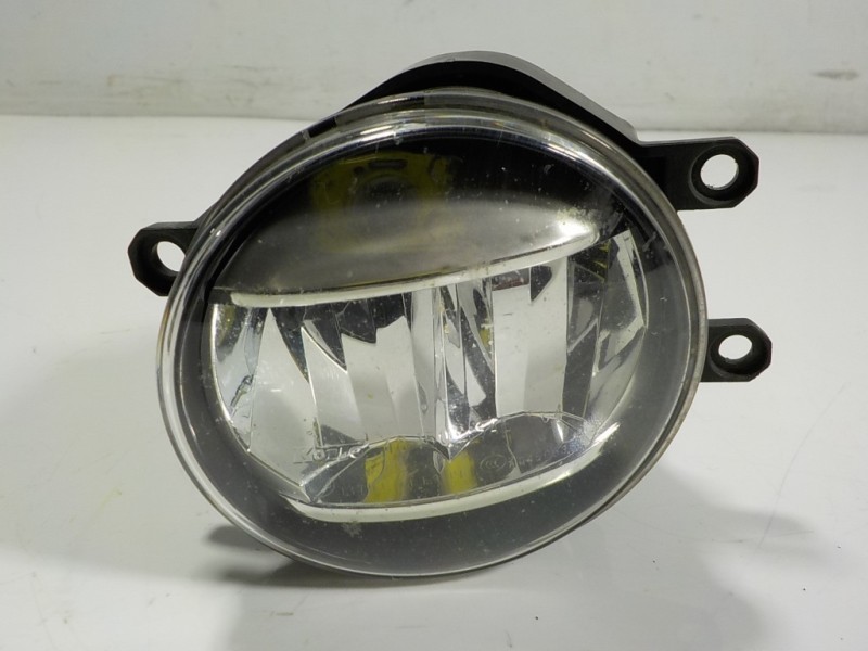 Recambio de faro antiniebla izquierdo para lexus is 300h referencia OEM IAM 8122048050 13794L 