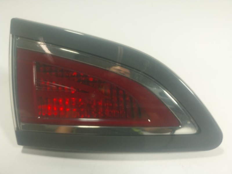 Recambio de piloto trasero izquierdo interior para renault scénic iii (jz0/1_) 1.2 tce referencia OEM IAM 265553056R  